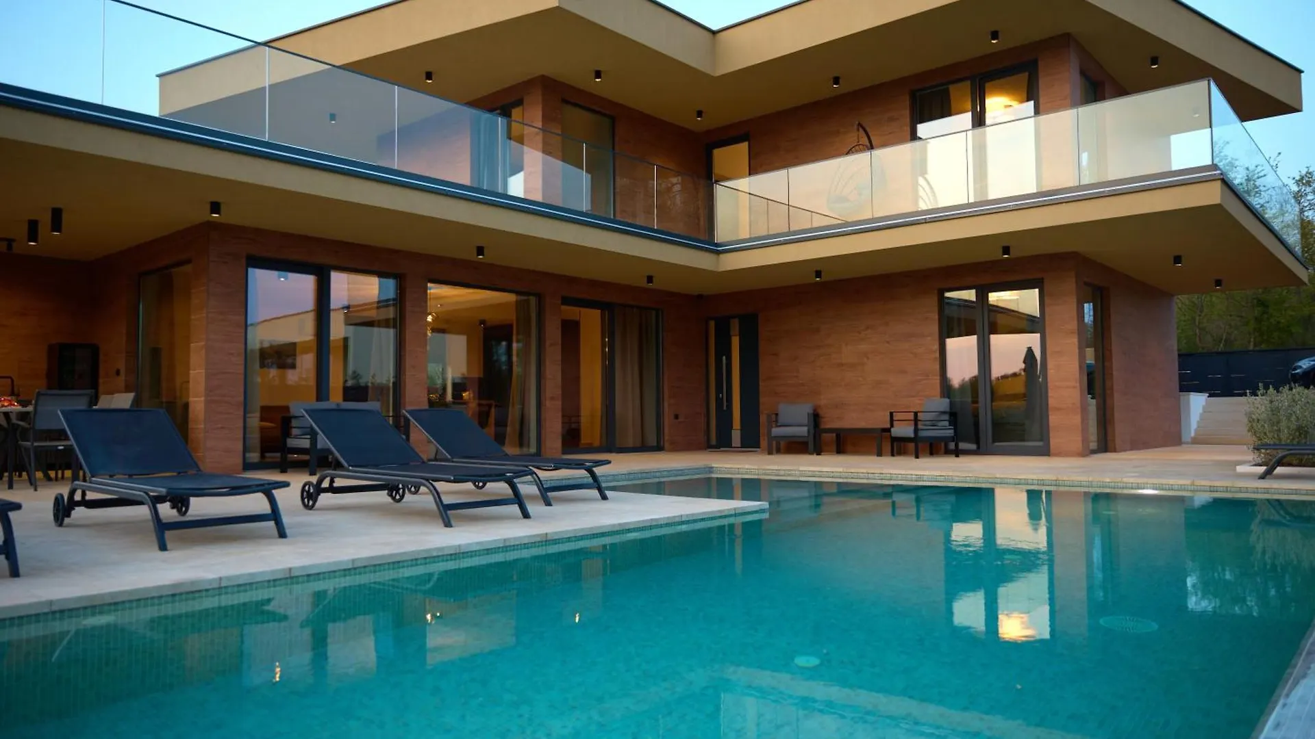 Villa Elvita Exklusive Luxusvilla Bokordići クロアチア